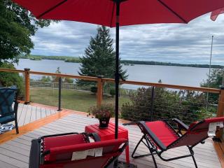 Q Estate Guest Suite heated indoor pool - 6