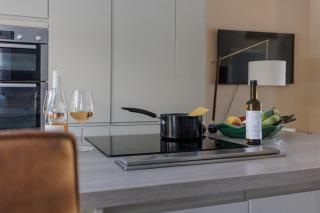 Pottery Place by Grandeur Property - 3