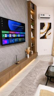 Stylish 4BR Duplex with PS5, Snooker & TableTennis - 6