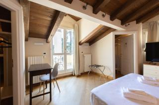 BolognaRoomscom - Santo Stefano Apartments - 7