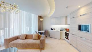 Bright & Elegant 1BR in Bahrain Bay - 9