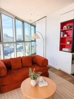Designer 2BR with panoramic view Walk to Marvel Stadium - 3