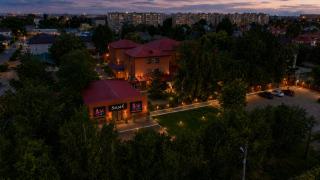Marko Polo Hotel - 9