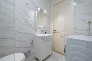 Cozy Apartment In Central Rustaveli - 3
