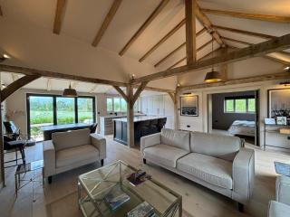 2 Bed in Crundale oc-c45424 - 8