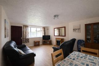 Seaside Holiday Cottage By The Beach In Beautiful Hemsby, Norfolk Ref 99006J - Hemsby - 4