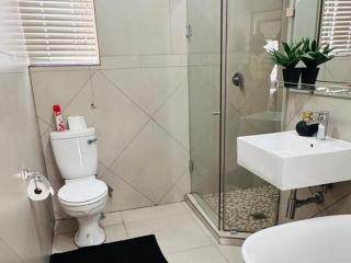Tshepang Modern Suites Secunda - 1