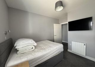Beautiful 4 Berth Seaside Apartment In Great Yarmouth, Norfolk Ref 99006S - 6