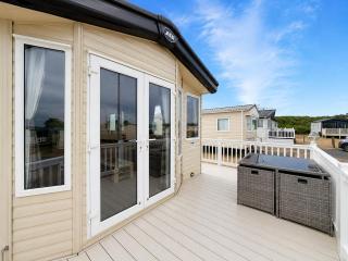 Modern 6 Berth Caravan With Full Decking At Kessingland Beach Ref 90010Td - 5