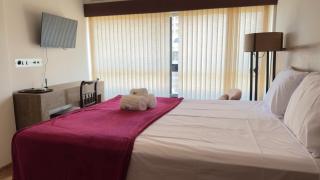 Ondina Apart Hotel Residences - 9