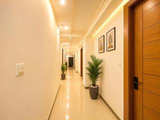 Hotel Kasa Stays Premier - Peeragarhi Metro Station - 3