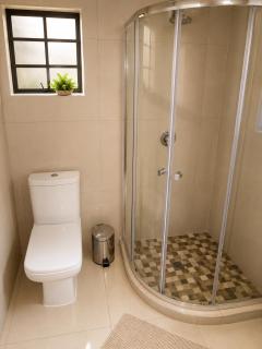 Waterkloof Glen Apartment - 6