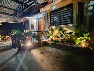 G-Apartment Three-Bed Haven - 9