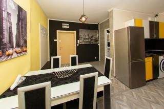 Black and Yellow apartment - 1