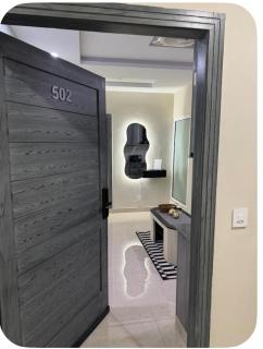 Designer 1Bed Apartment by M&K Signature Living - 9
