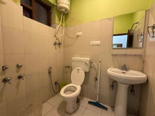 Hotel Backpacers Mcleodganj - 6