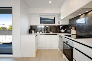 The Family Townhouse with Bunk Beds and Air-Con - 5