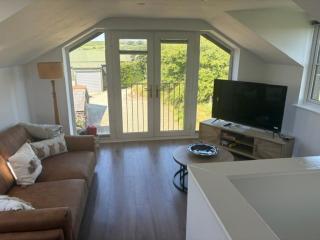 Blackthorn Cottage - 6