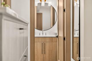 Skyline Retreat in Luxe Townhome with Hot Tub and Sauna - 6