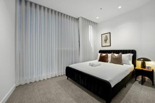 WSP 2Bedroom 2Bath City Escape with Pool, Sauna, Near SkyBus - 5