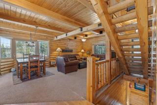 Shooting Star Lodge - Game Room, Yellowstone, Hot Tub, Fire Pit - 2