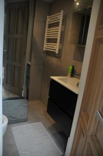 Stylish Holiday Home Near Nature, Train & Center - 2