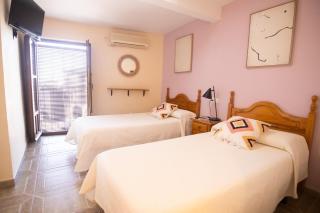 Plaza Mayor Trujillo Rooms - 9