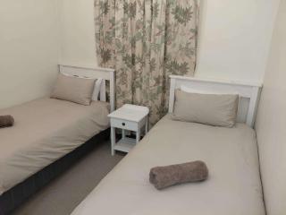 Nguni Cottage - 7