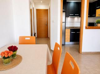 Apt near center port - 1