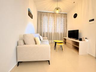 Iconic Regency Service Residences - Bee's Home - Bayan Lepas - 8