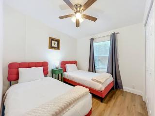 Hilltop Haven – Peaceful Casselberry Getaway - 5