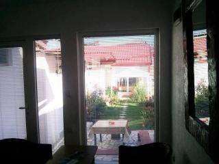 room 2 - 3
