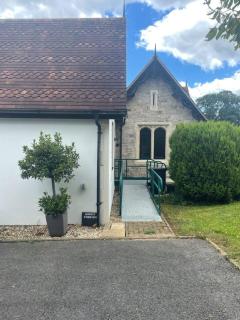 Gatelodge - Charming 2-Bed Cottage, Exmouth - Sleeps 3 - 2