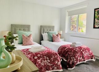 Foxcroft - 8