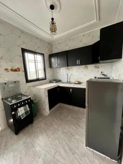 Western Suites - 8