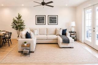 Central Location to Parks, EV, Fast WiFi, Heated Pool - 5