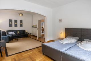 Hofhausnr3 - 1