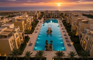 Peaceful 1BR Beachfront Free beach Pool - 2