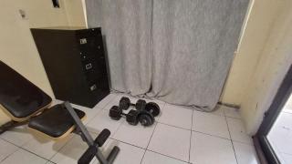 Spacious home near the airport - 1