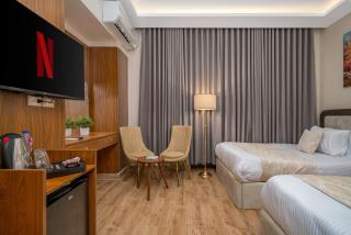 Queen Palace Hotel - 7