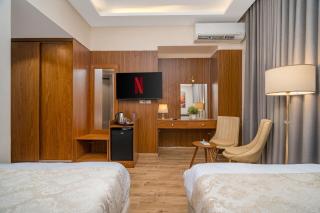 Queen Palace Hotel - 6