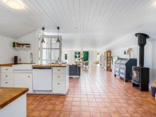 Holiday Home Lagho - 400m from the sea by Interhome - 2