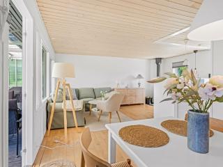 Holiday Home Gertraud - 600m from the sea by Interhome - 5