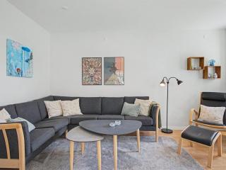 Apartment Elvira - 300m from the sea by Interhome - 3