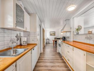 Holiday Home Sinikka - 600m to the fjord by Interhome - 2