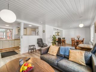 Holiday Home Sinikka - 600m to the fjord by Interhome - 3