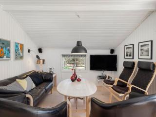 Holiday Home Ulfsten - 2km from the sea by Interhome - 3