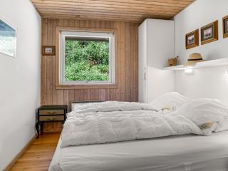 Holiday Home Laris - from the sea by Interhome - 2