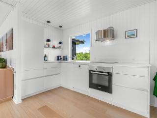 Holiday Home Tabetha - 800m from the sea by Interhome - 6