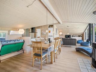Holiday Home Esalina - 800m from the sea by Interhome - 8